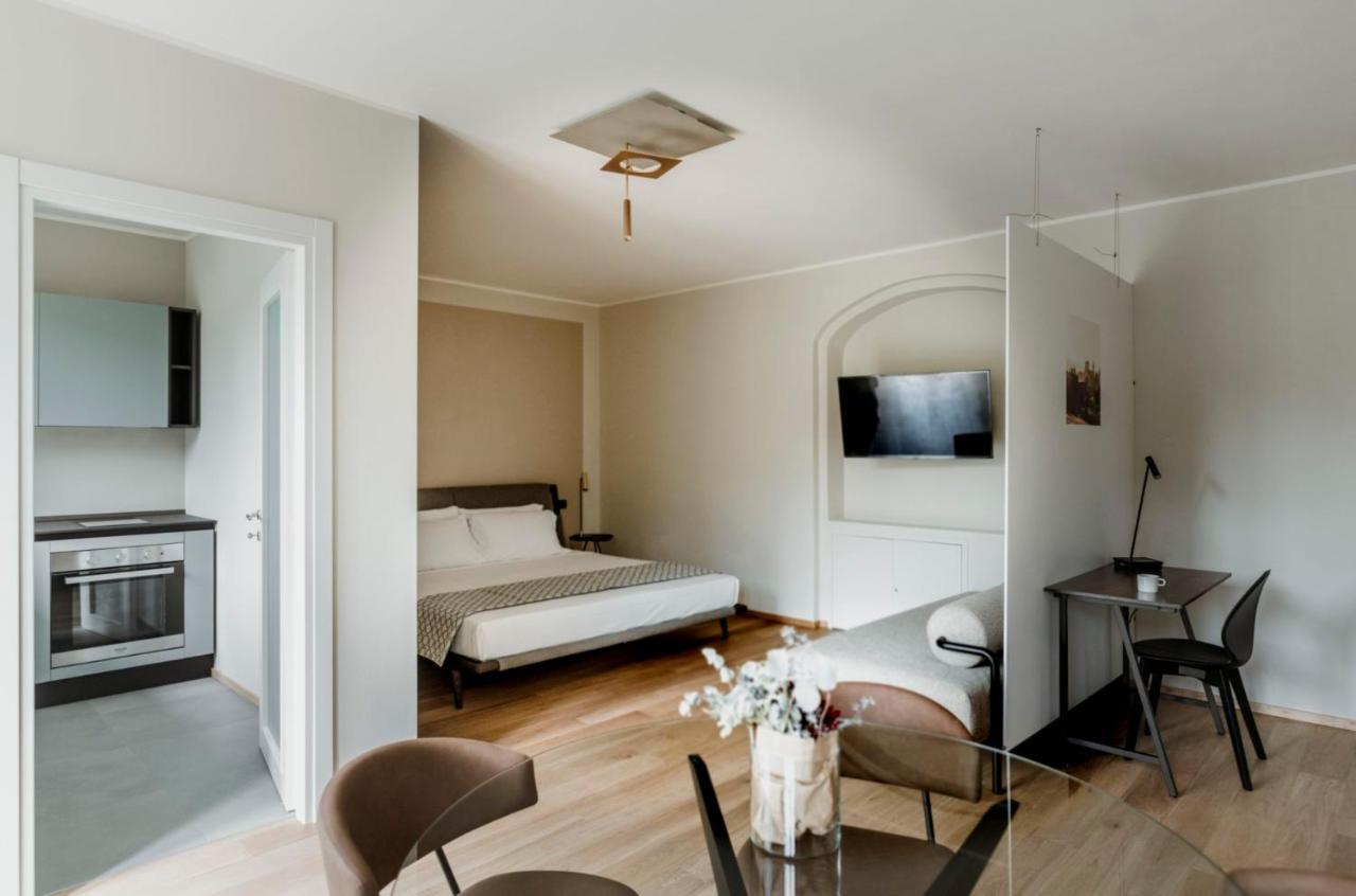 Corneliano d'Alba Parco Reala // Rural - Luxury - Rooms المظهر الخارجي الصورة