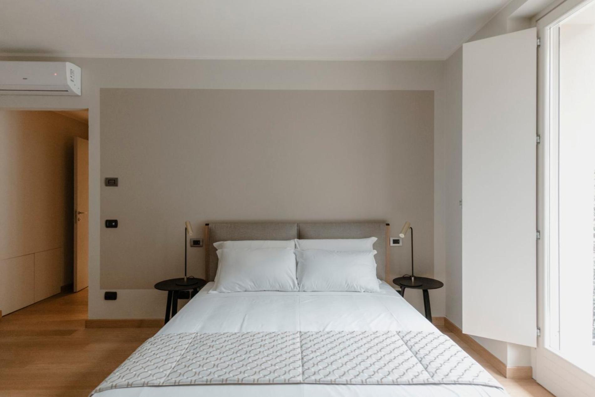 Corneliano d'Alba Parco Reala // Rural - Luxury - Rooms الغرفة الصورة
